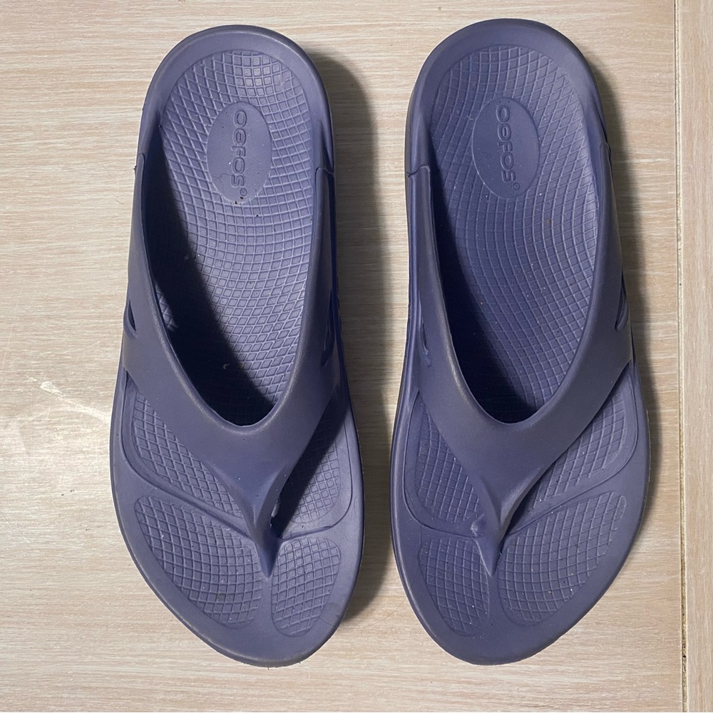 OOFOS Navy Blue Men's Recovery Flip Flops